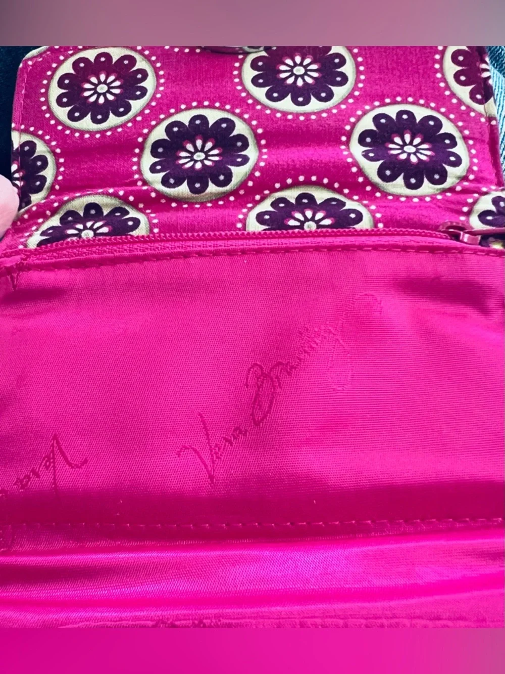 Vera Bradley Pink Floral Quilted Wallet with Silver Turn-Lock NWOT - Picture 5 of 6